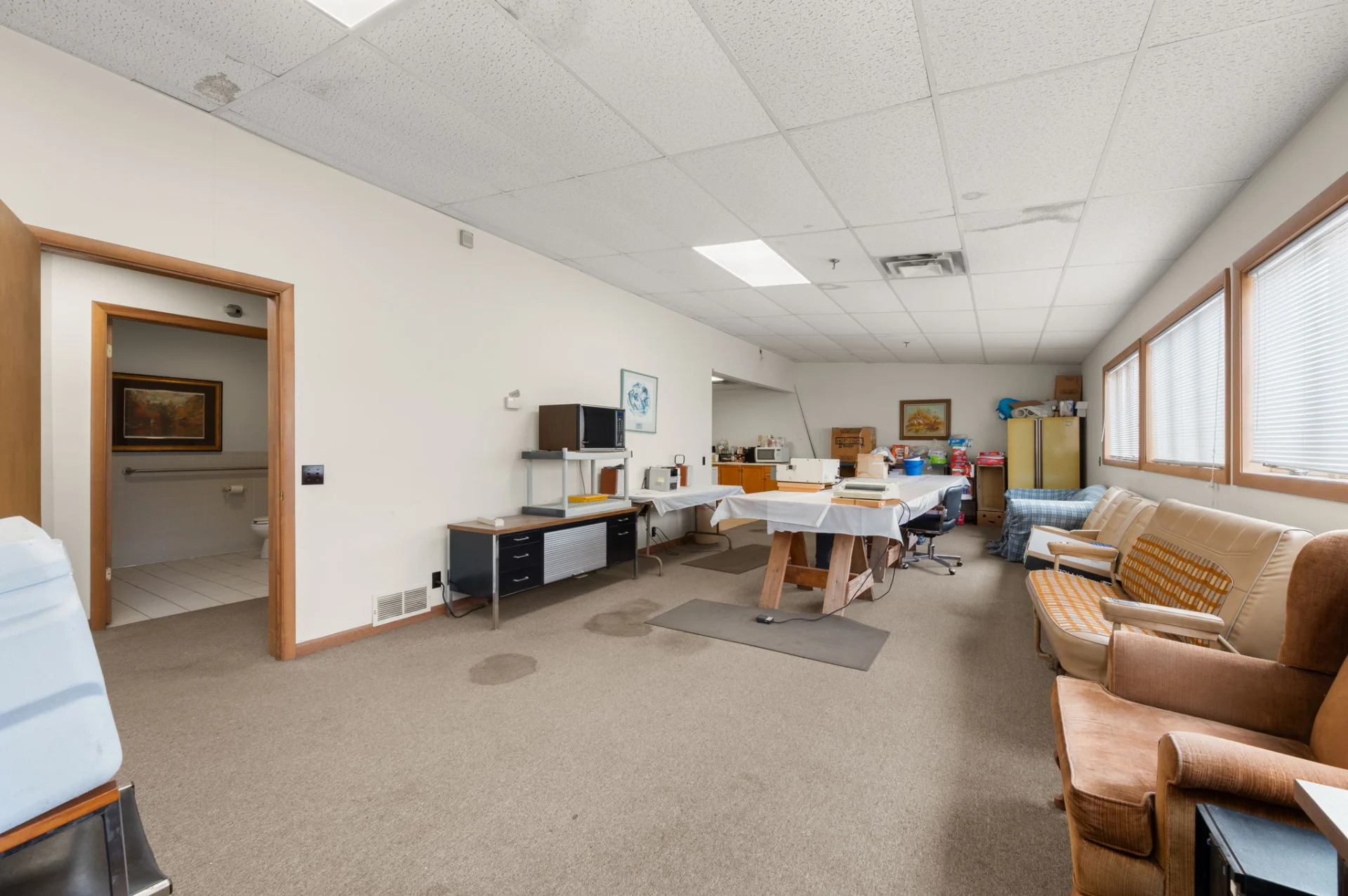 57 Web Or Mls 16 E Industrial Rd 41.webp